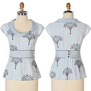 Floreat NWT Fanned Flames Top Size 4